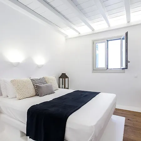 Breathtaking 6 Bed In * Platys Gialos (Mykonos)